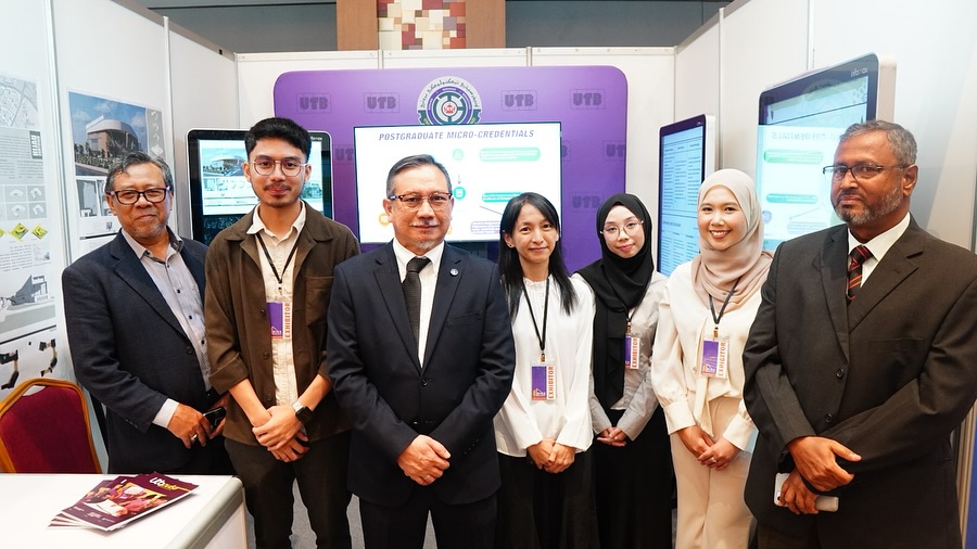 30 October 2024 - MSc Students Presented Projects in the Bina Brunei 2024 exhibition